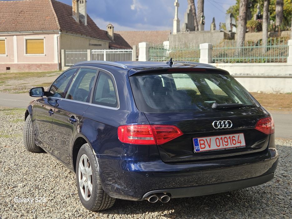 AUDI A4 Avant 2011 — imagine 3