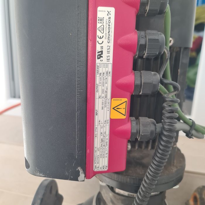 Grundfost pompa de recirculare