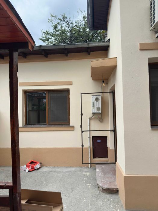 se inchiriaza casa in cartierul 13 septembrie