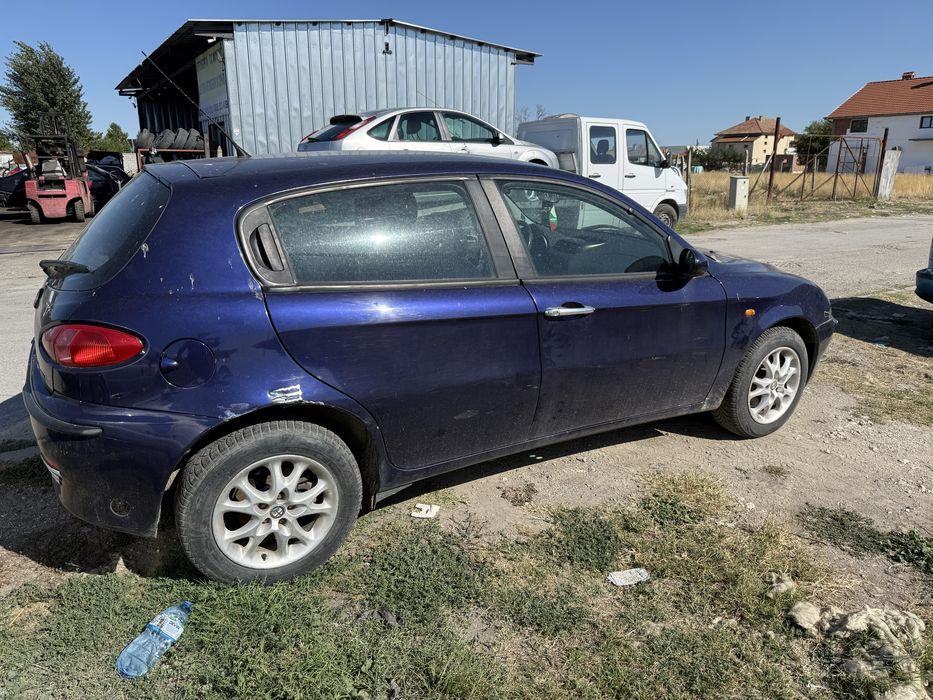 Alfa Romeo 147 1.6 twinspark  2001 , Алфа Ромео 147 118hp На Части !!!