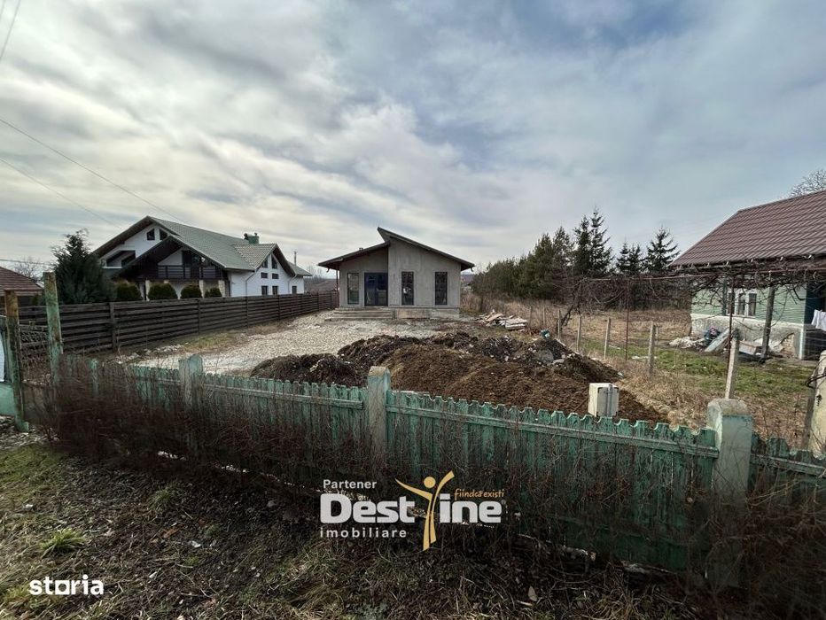 Casa Girov 100mp 56.000€ 560mp Teren