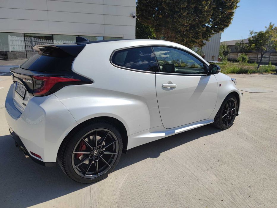TOYOTA Yaris 2022 — imagine 2