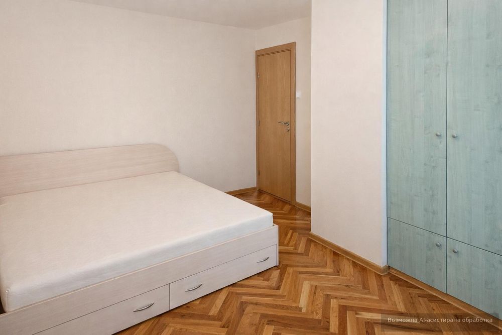 Дава се под наем Многостаен апартамент в Варна, Зимно кино Тракия - 200 кв.м за 850 € - Снимка #5