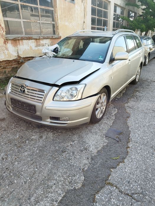 Тойота/Toyota 2.0 d4d 116 к.с. На части 2005 г.