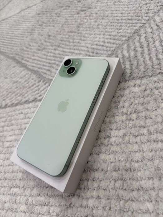 Iphone 15 plus 256 зеленый , мятный
