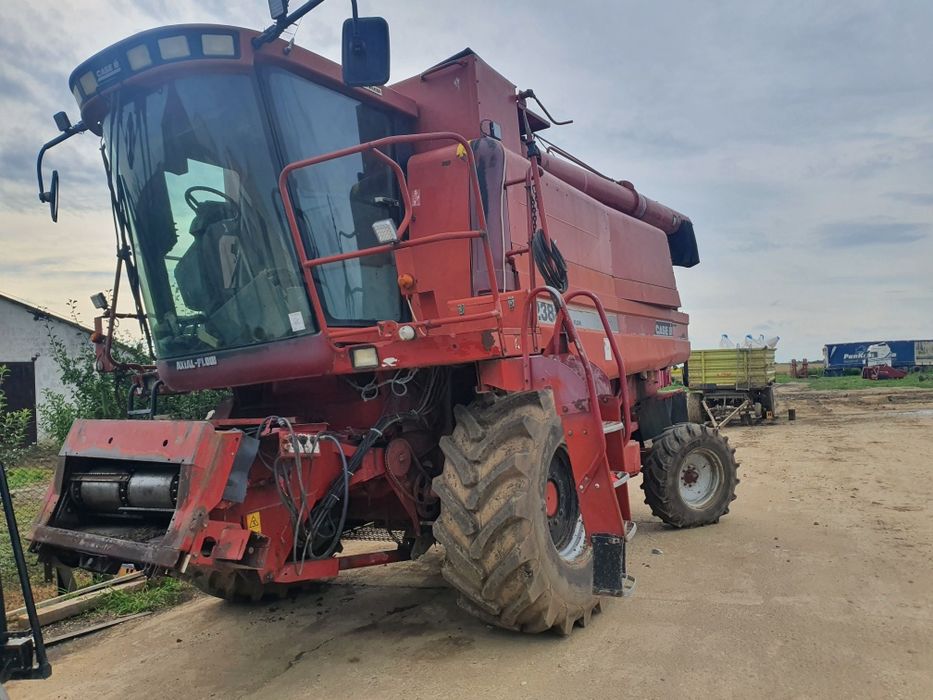 Tractor,combina CASE, plug, scarificator,disc, combinator