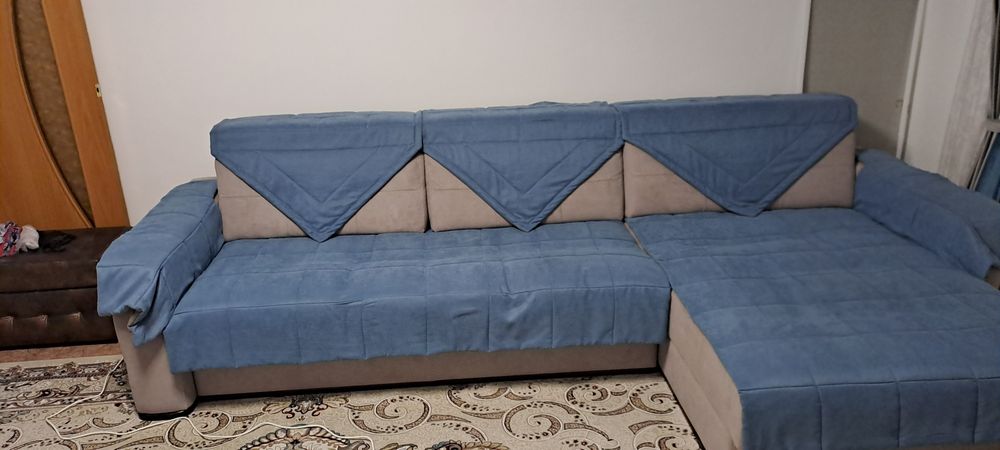 Угловой диван в отличном состоянии