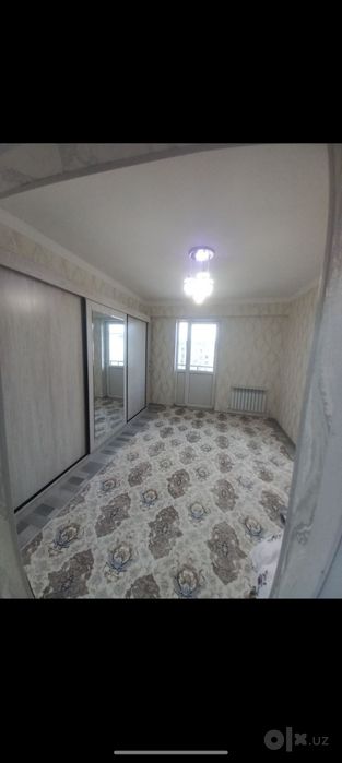 Uy sotiladi 6 qavatli dom 5 etaj