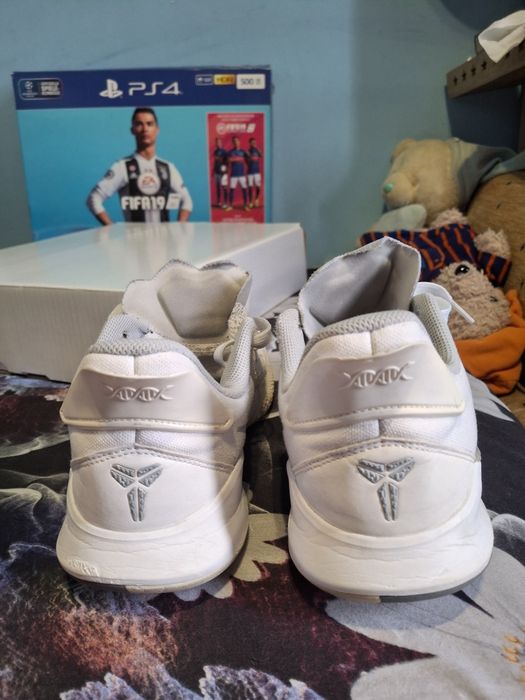 Nike Kobe Mamba Fury – White / Wolf Grey – mărimea 42 – ORIGINALI