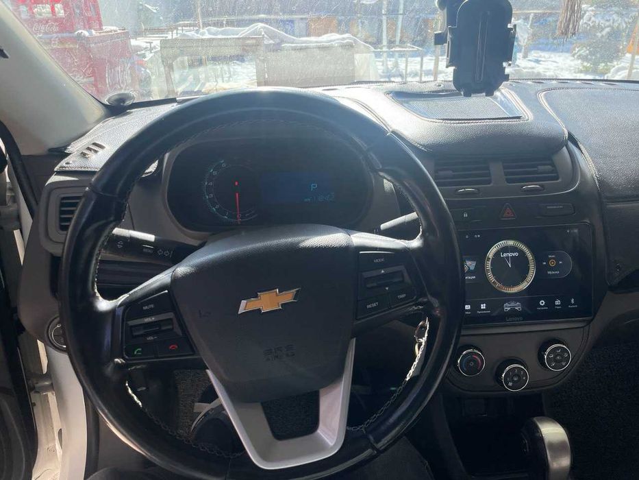 Chevrolet Cobalt 4-pozitsiya AT | 2018-yil | Oq rang