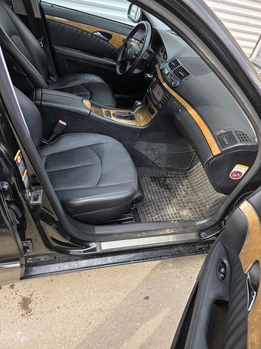 Кожен салон за Mercedes W211 Evo изпълнение 2009 година