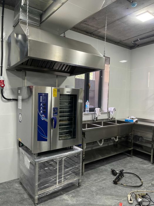 Вытяжные зонты для профессиональных кухонь | Производство