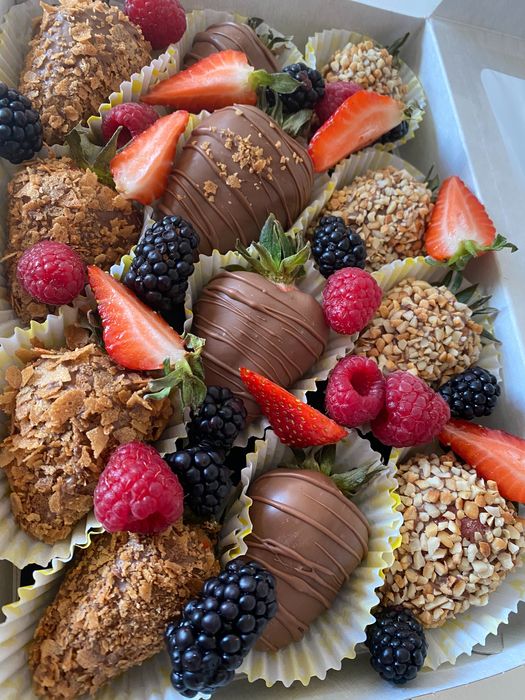 Акция!!! Клубника в шоколаде 24/7