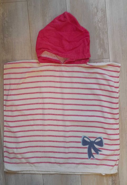 Три броя хавлии завлии с качулка