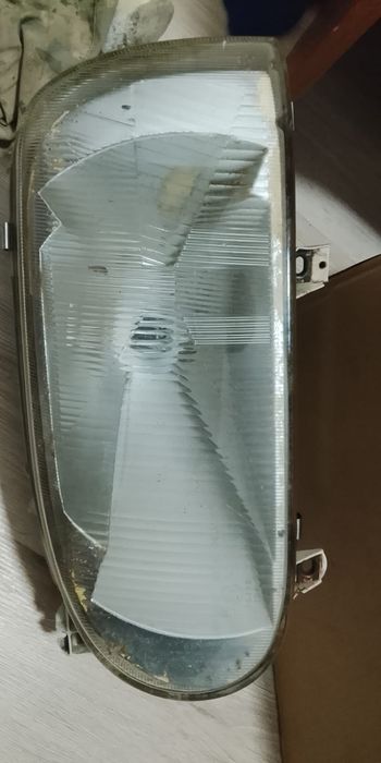 Продам фары гольф 3