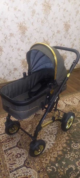 Детская коляска люлька в отличном состоянии