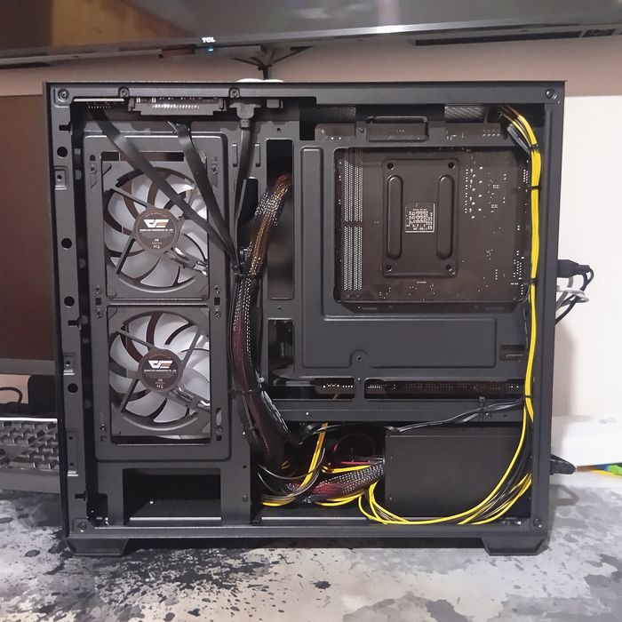 НОВ!Гаранция!Геймърски Компютър/R5 5500/3060Ti/16GB ram/512GB nvme