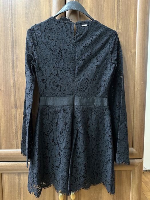 Гащеризон на Guess