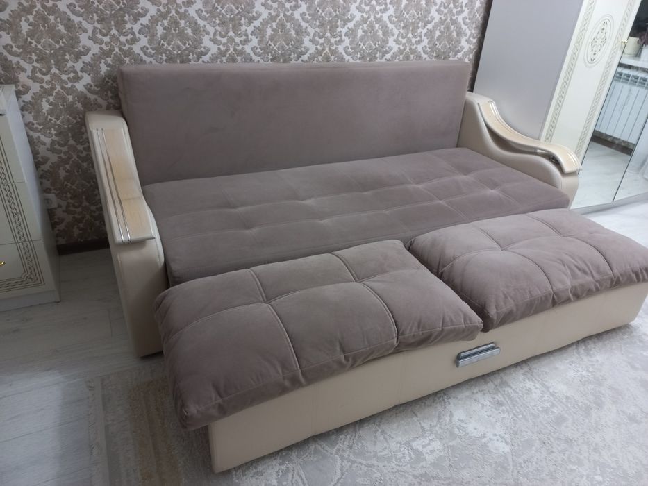 Раскладной диван срочно