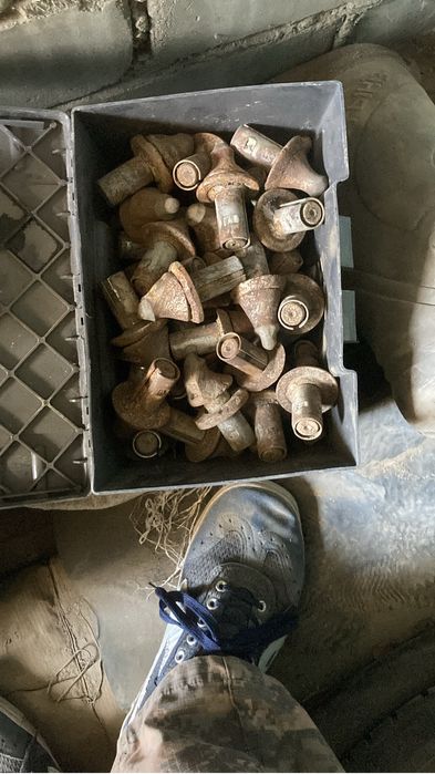 Зубья для дорожной   фрезы б/у