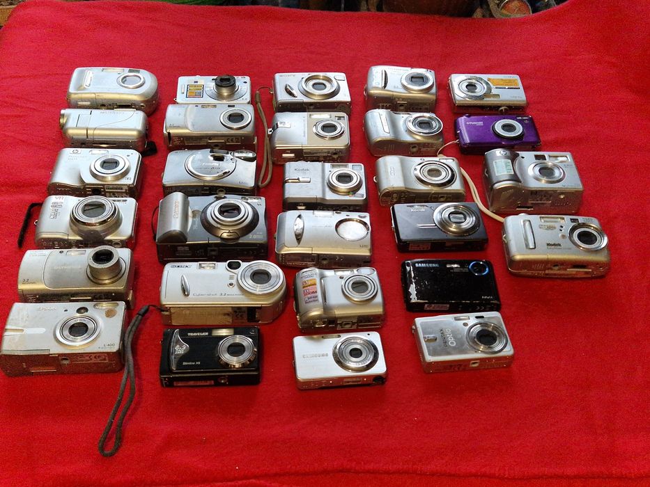 Aparat Photo pentru piese.  Fara accesorii și fără informații