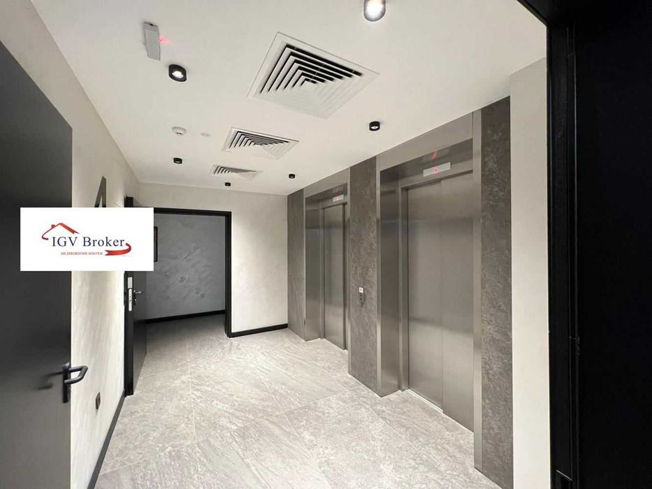 Тристаен апартамент в Кръстова вада