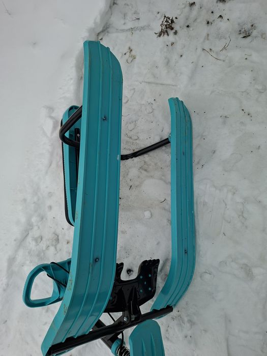 Продам снегокат в отличном состоянии