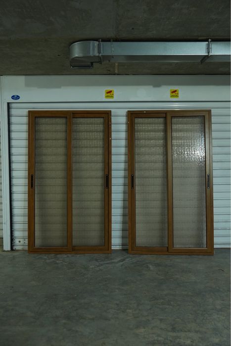 Дограма с плъзгащи се врати