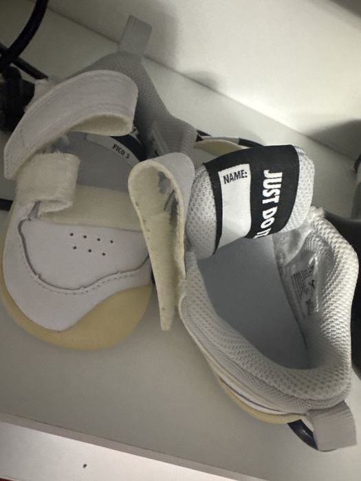 Adidasi nike marimea 20
