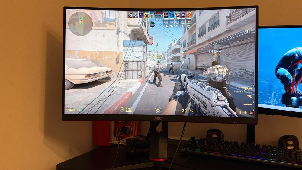 Monitor Gaming Aoc 240hz , 27", Curbat