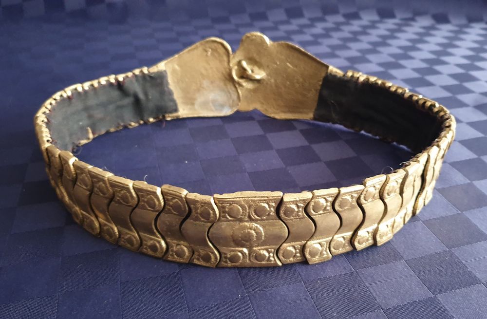 Фолклорен дамски колан