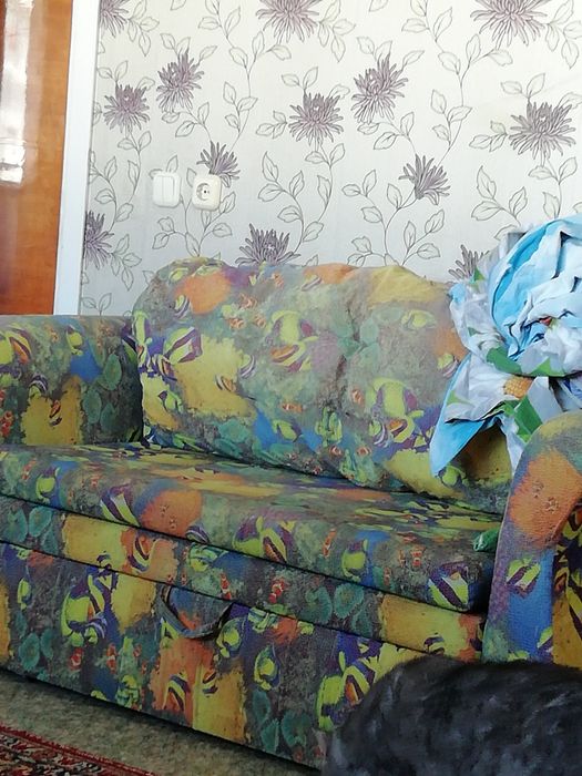 Диван в очень хорошем состоянии