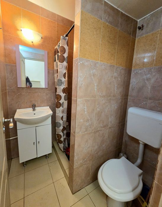 Inchiriez Regim Hotelier