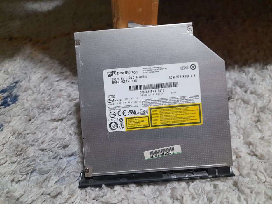 DVD RW в хорошем состоянии