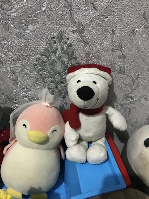 Продам игрушки разные