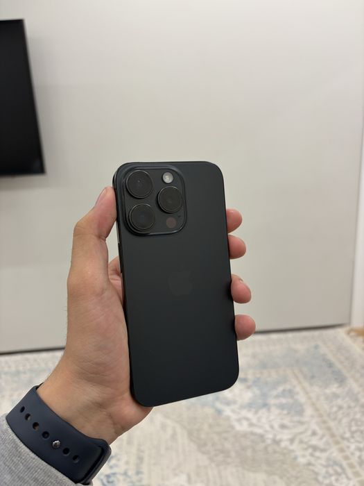 iPhone 15 pro 256gb
