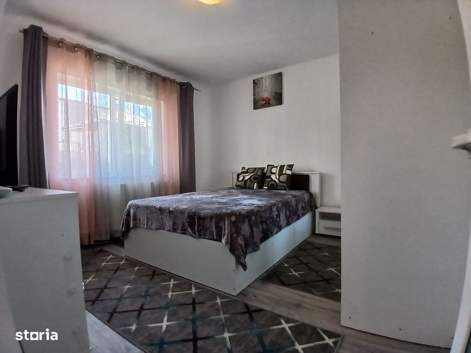 Vand Apartament 2 camere SUPERB,RENOVAT mobilat si utilat