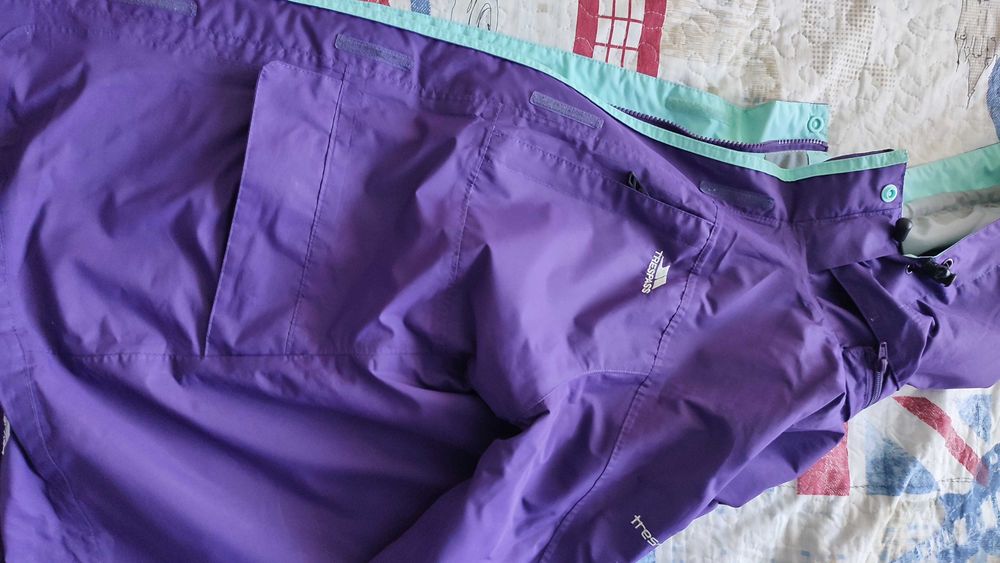 Geaca drumetii/ski Trespass