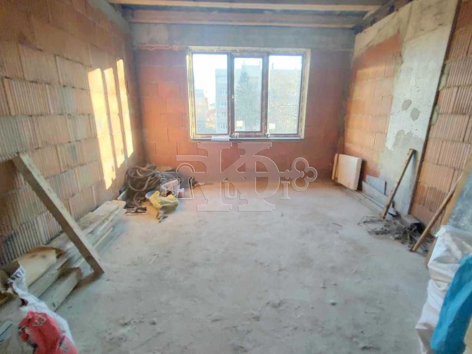 Продава се Двустаен апартамент в Добрич, Балик - 85 кв.м за 942 €/кв.м - Снимка #4