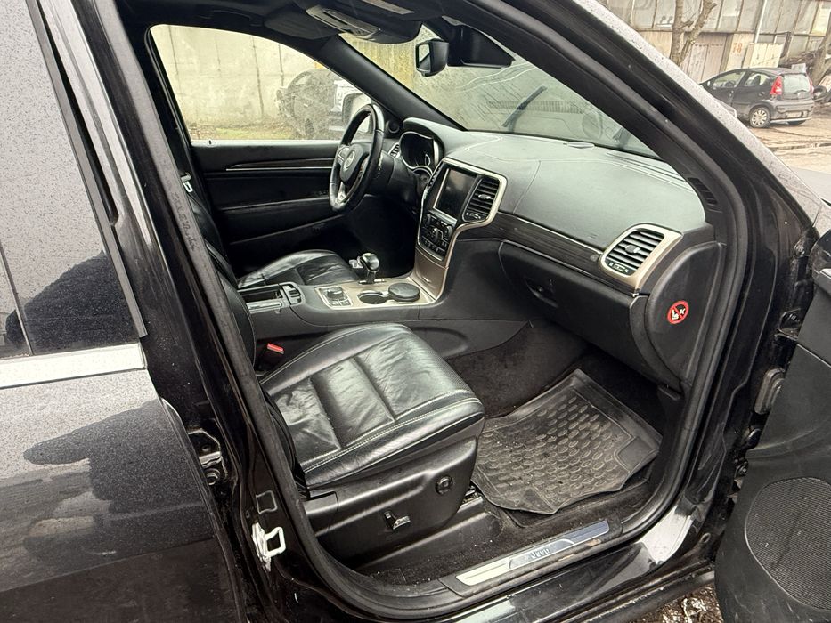 Jeep Grand Cherokee WK2 3.0 CRD Overland на части