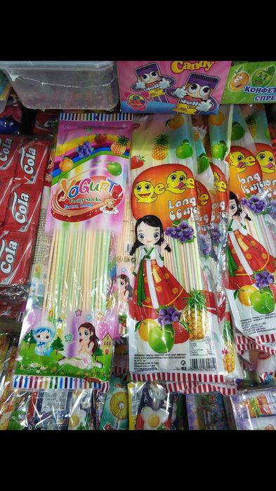 Детский йогурт в трубочках