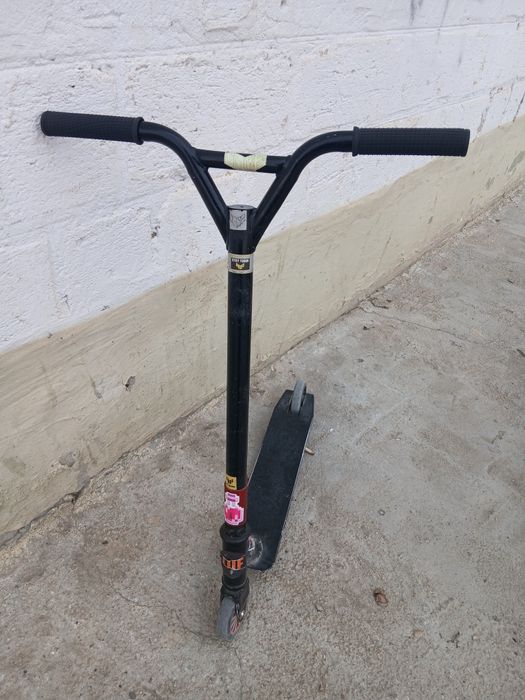 Продам самокат в хорошем состояннии