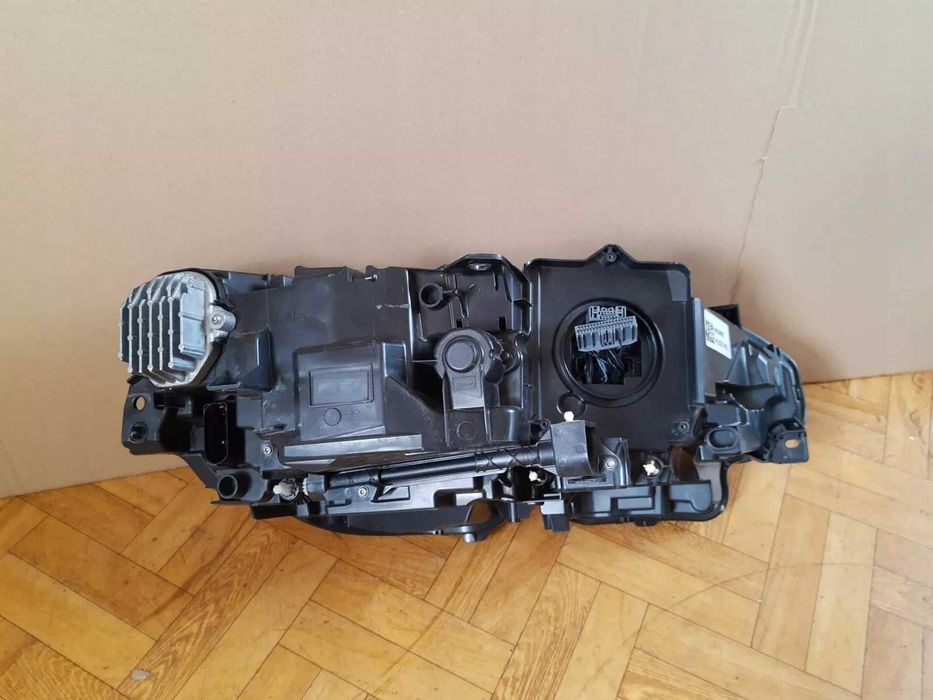 Оригинални фарове VOLVO V90 S90 FULL LED ACTIVE 2016 + година