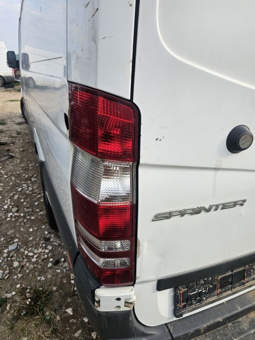 Lampa spate stanga dreapta  MERCEDES-BENZ SPRINTER 3-t bus  (2006 - 2019)