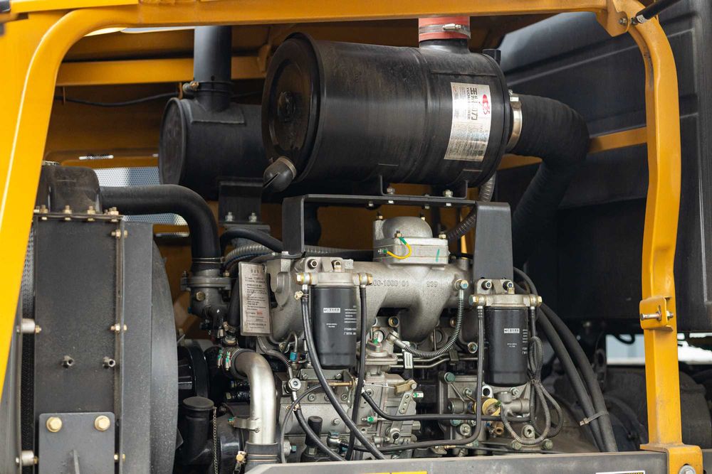 Погрузчик LUGONG LG942 1,5 куба/2800 кг