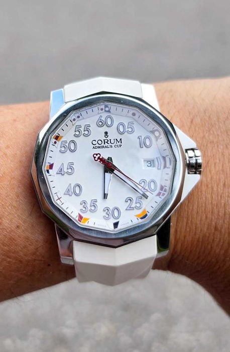 БАРТЕР Corum Admiral's Cup ETA 2892-A2