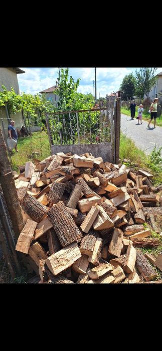 Дърва за Огрев Нарязани нацепени