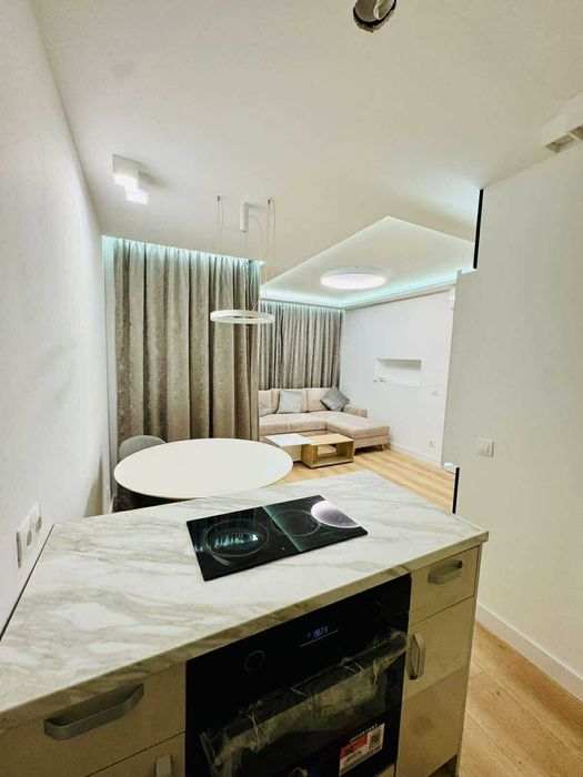 Дава се под наем Двустаен апартамент в София, Манастирски ливади - 78 кв.м за 899 € - Снимка #2