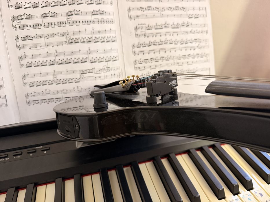 Vând vioară Cantini Sonic – 5 corzi