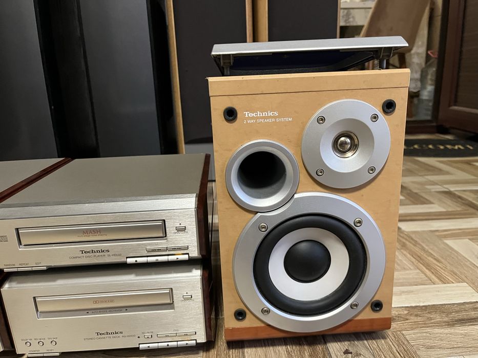 Linie Technics +boxe Technics HD-550 perfect functionala